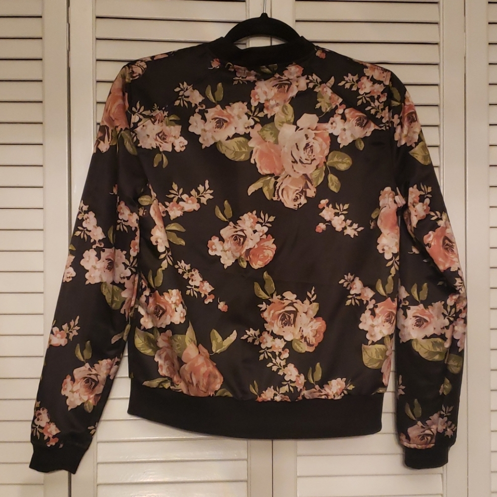 Jacket - Picture 2 of 2